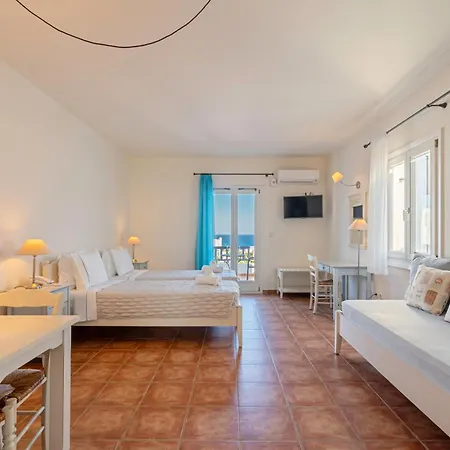 Отель Aeolos 4*