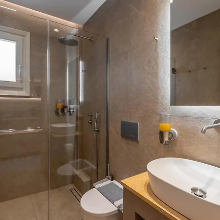 Aeolos 호텔 쿠포니시아