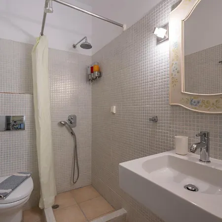 Hotel Aeolos