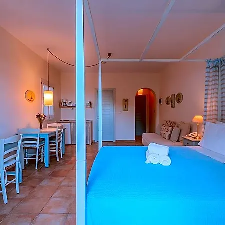 Ξενοδοχείο Aeolos 4*